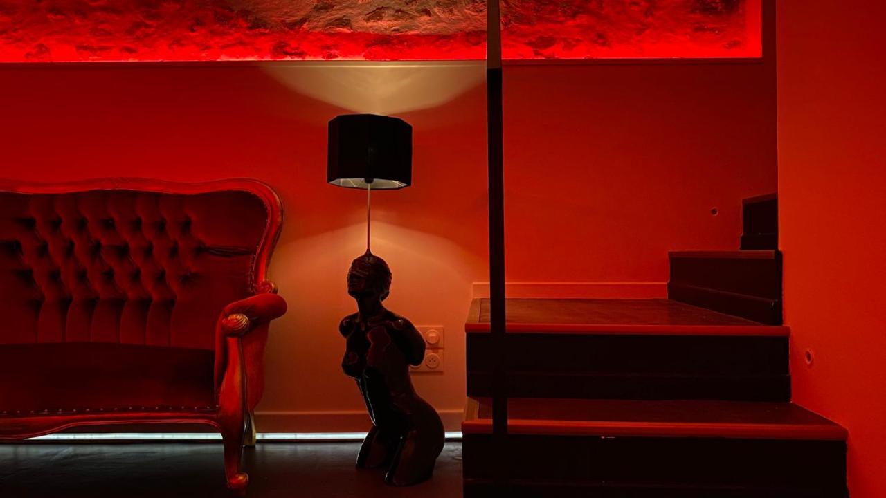 Nouveau - Luxure - Secret Suite - Jacuzzi Melun Eksteriør bilde